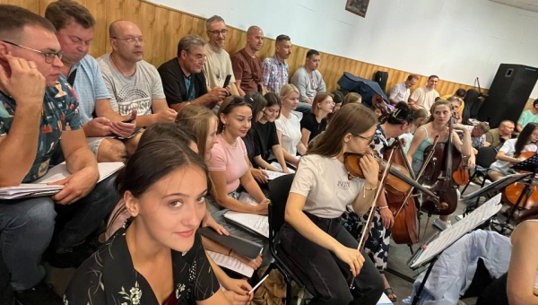 Готуємось до концертів «Mozart, l'opéra rock»