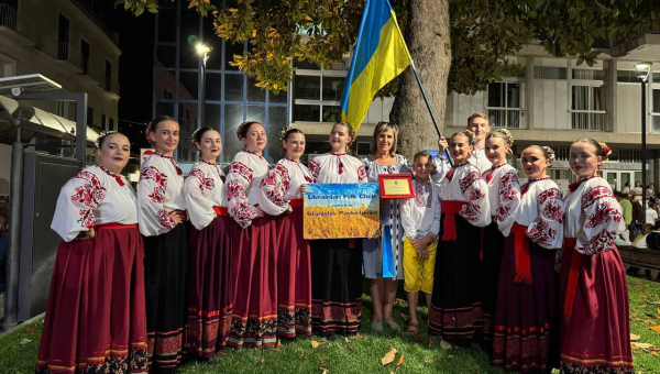 Народний хор на фестивалі в Італії
