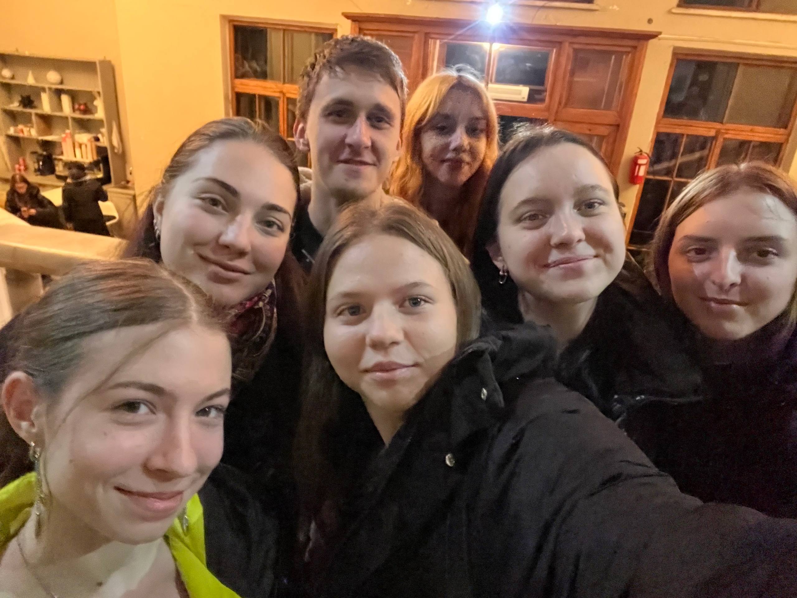 photo 2025 11 20 19 10 44