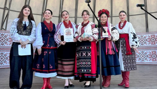 Спііває родина – співає Україна!
